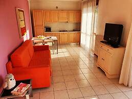 Peschiera 200m From Lake With Pool