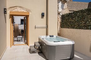 Erotokritos Luxury City Suites