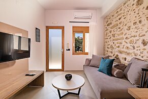 Erotokritos Luxury City Suites