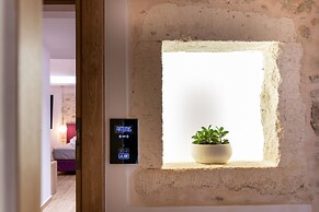 Erotokritos Luxury City Suites