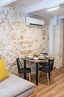 Erotokritos Luxury City Suites