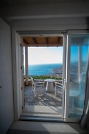 White Rock Suites & Villas