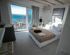 White Rock Suites & Villas