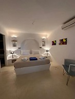 White Rock Suites & Villas