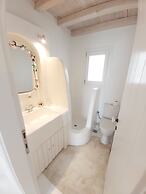 White Rock Suites & Villas