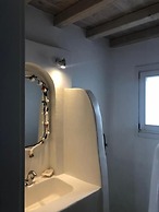 White Rock Suites & Villas