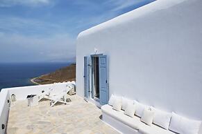 White Rock Suites & Villas