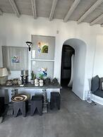 White Rock Suites & Villas