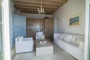 White Rock Suites & Villas