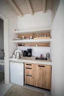 White Rock Suites & Villas