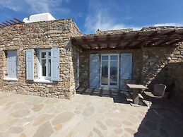 White Rock Suites & Villas