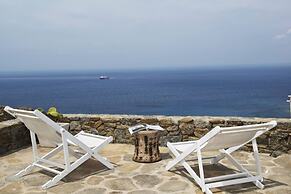 White Rock Suites & Villas