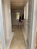 White Rock Suites & Villas