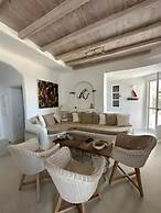 White Rock Suites & Villas