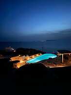 White Rock Suites & Villas