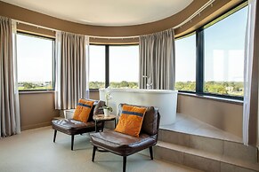 Corendon Amsterdam Schiphol Airport, a Tribute Portfolio Hotel