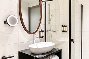 Corendon Amsterdam Schiphol Airport, a Tribute Portfolio Hotel