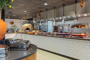 Corendon Amsterdam Schiphol Airport, a Tribute Portfolio Hotel