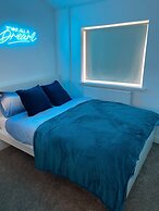Inviting 1-bed House in Bradford