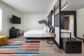 Aloft Florence