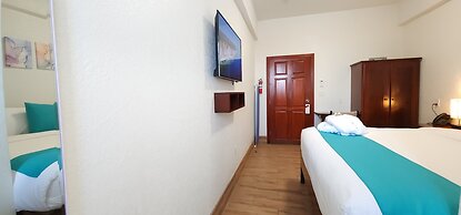 Voyager Sun & Reef Hotel