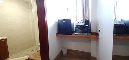 Voyager Sun & Reef Hotel