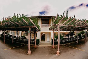 Laqua Diroma III - BVTUR