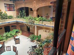 Hotel Palacio de Moctezuma