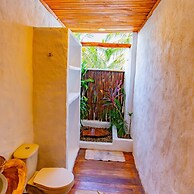 RCH Luxury Hotel & Pool