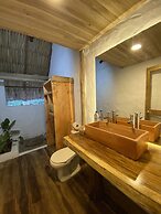 RCH Luxury Hotel & Pool