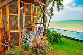 RCH Luxury Hotel & Pool