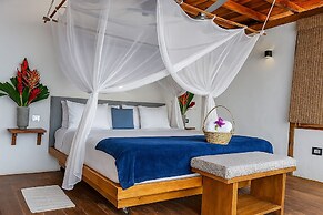 RCH Luxury Hotel & Pool