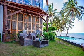 RCH Luxury Hotel & Pool