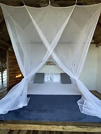 RCH Luxury Hotel & Pool