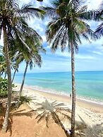 RCH Luxury Hotel & Pool