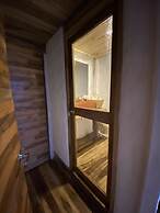 RCH Luxury Hotel & Pool