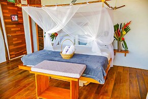 RCH Luxury Hotel & Pool