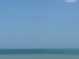 RCH Luxury Hotel & Pool