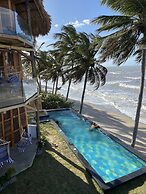 RCH Luxury Hotel & Pool