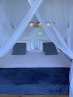 RCH Luxury Hotel & Pool