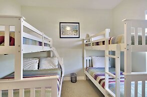 4513viewrempslnh - A View to Remember