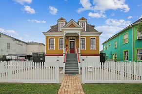 4513abfabtwnnh - Abfab Seaside Cottage