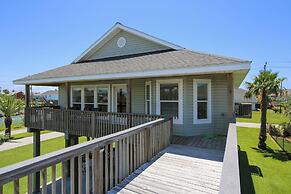 4513accmpndseasinh - Accompanied By The Sea