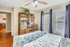 4513accmpndseasinh - Accompanied By The Sea