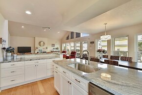 4513alldckdoutpbnh - All Decked Out