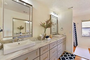 4513alldckdoutpbnh - All Decked Out