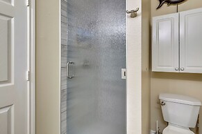 4513bpelicansinh - Barefoot Pelican