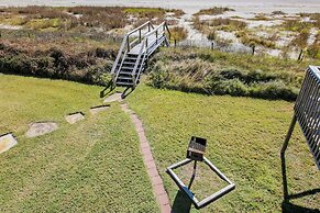 4513bpelicansinh - Barefoot Pelican