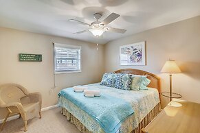 4513bfseashllsgnh - Beachfront Seashell