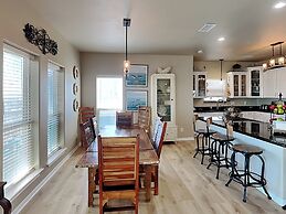 4514bishbchbhnh - Bishop's Beach